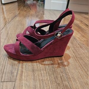 Elegant Burgundy Wedge Sandals
